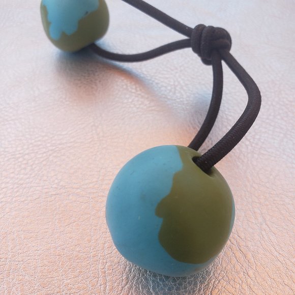 HEIRLOOM Ponytail Holder - Picture 3 of 3